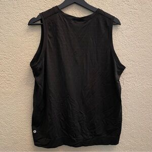 COPY - Lululemon Breeze By Muscle Tank